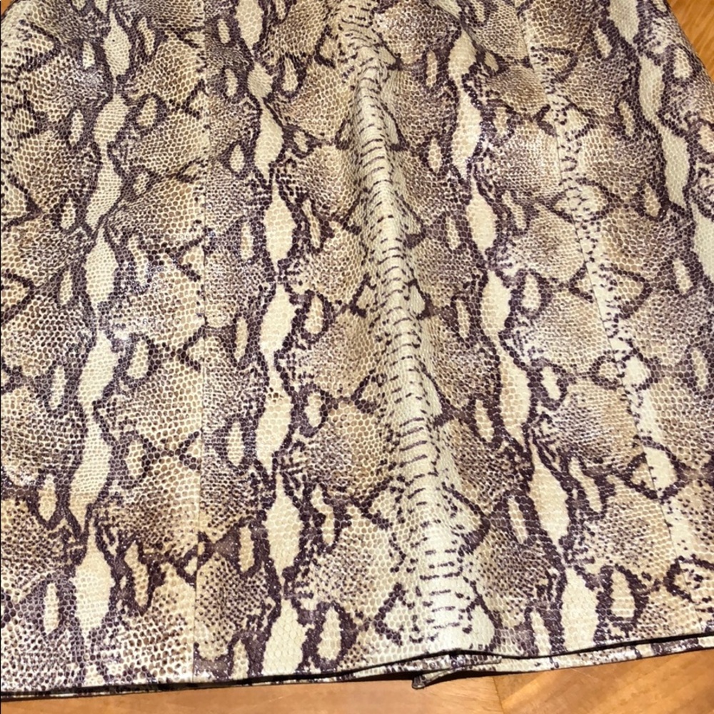 Leather strapless dress animal print - Picture 3 of 3